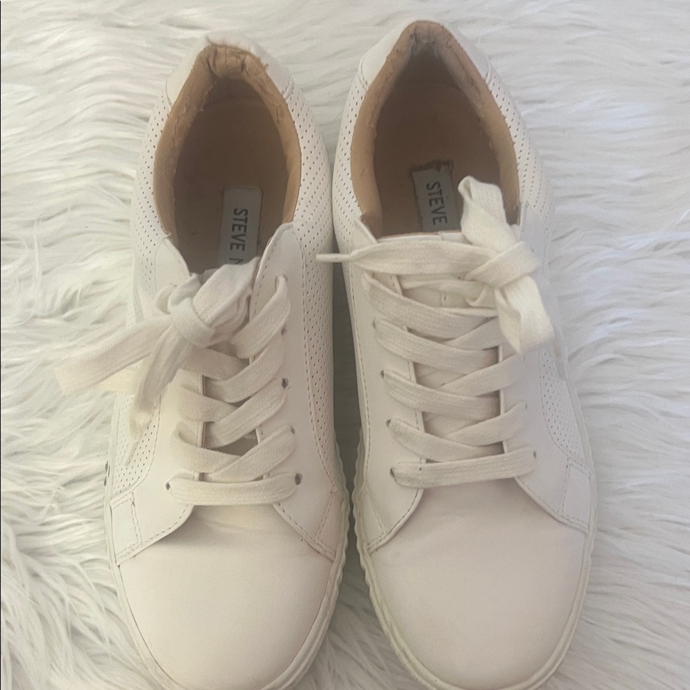 Steve Madden Cream Women's Sneakers